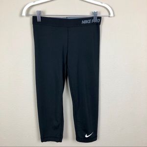 Nike Pro Dri-Fit Black Capris XS